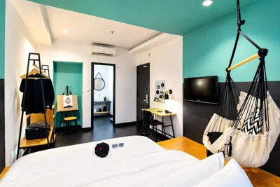 COZY DOUBLE NEST - FREE LAUNDRY, MINIBAR — The Hammock Hotel Fine Arts Museum